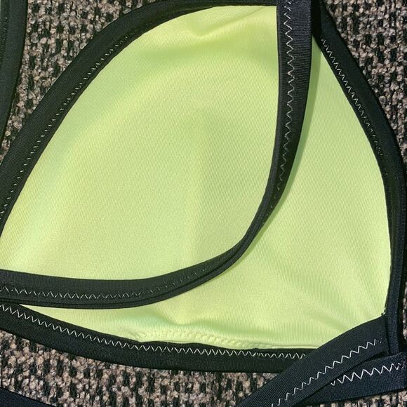 ✨VS Neon Yellow Teeny Triangle Bikini Top✨ - Picture 5 of 5